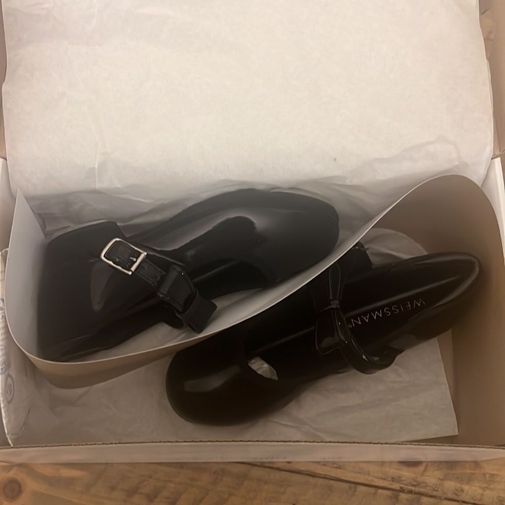 BRAND NEW In original packaging Weissman Girls Mary Jane Tap Shoes
